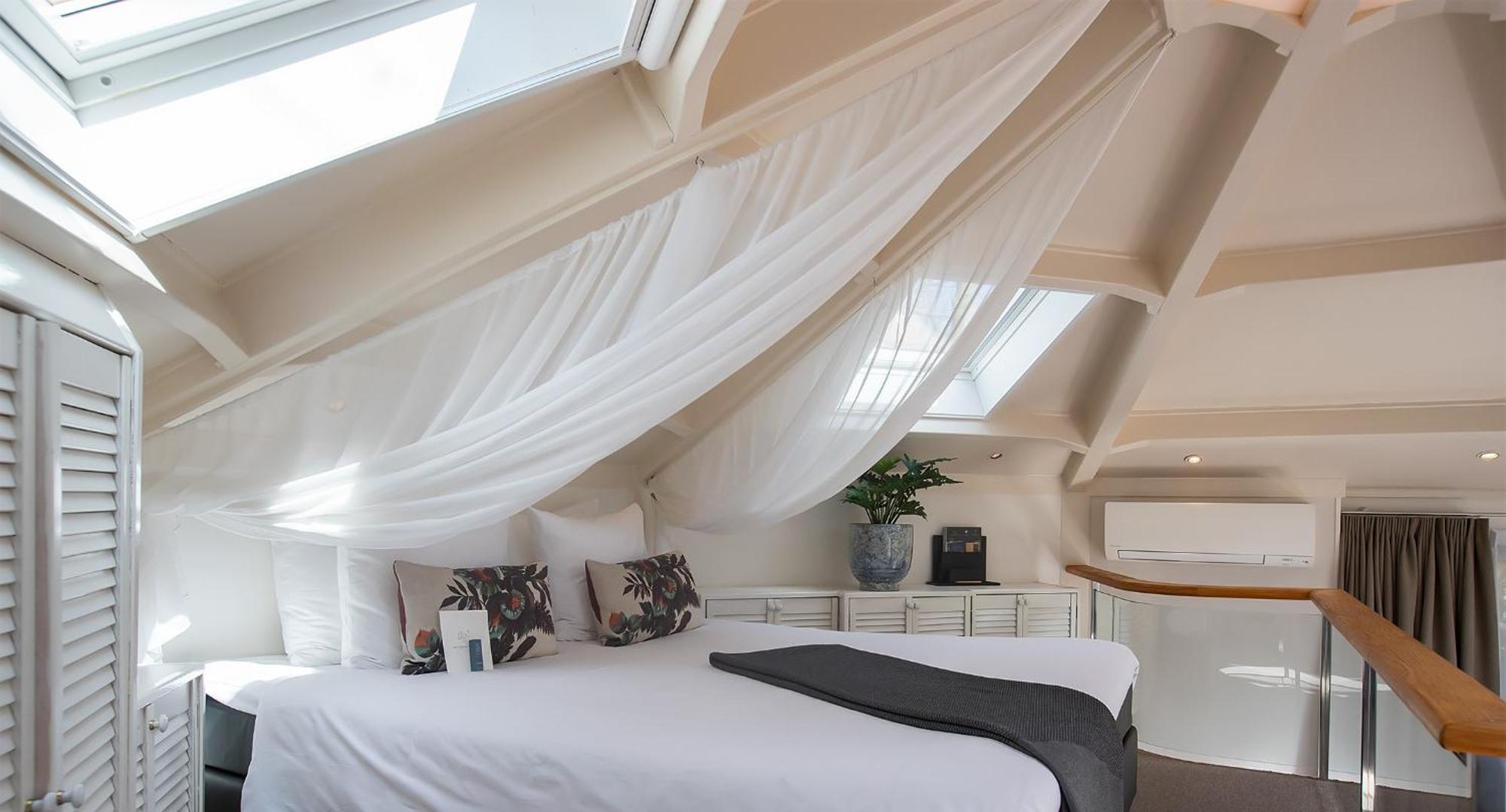 Superior Garden Suite,1589280488:JPEG